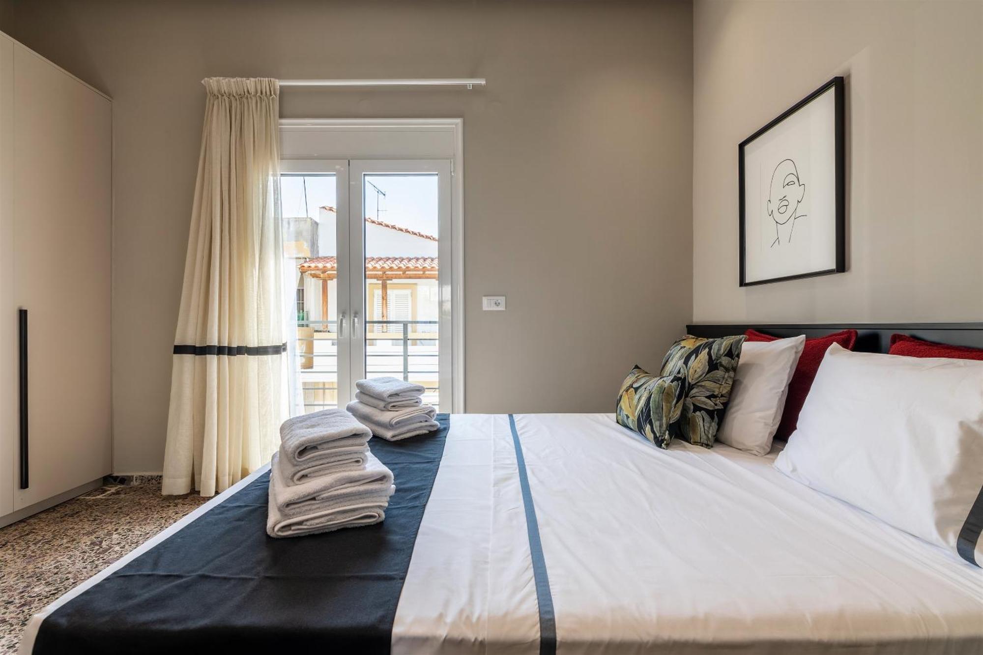 Andrews Luxury Suites Near The Airport Heraklion (Crete) Exterior foto